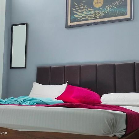 Hotel Ayodhya Paying Guest ภายนอก รูปภาพ